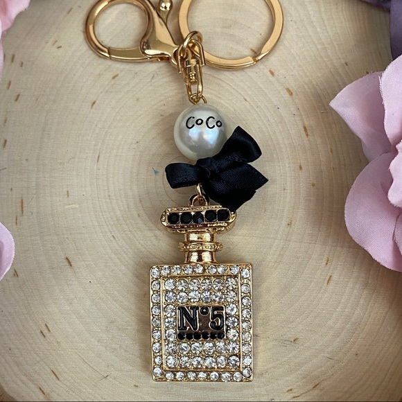 Chic Crystal Perfume Bottle Keychain Charm - Picture 11 of 16